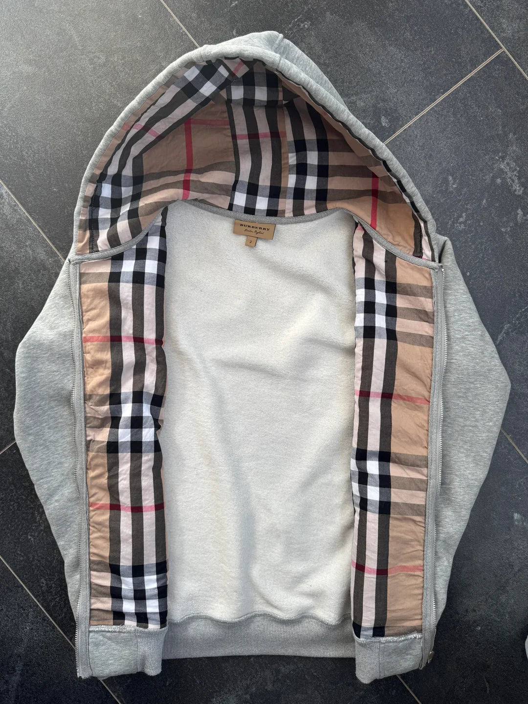 Burberry Zipper Grey