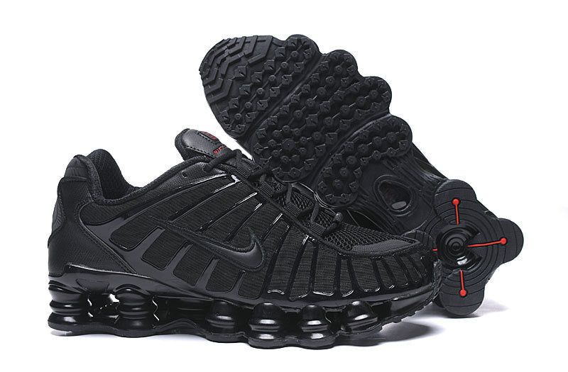 Black Nike Shox