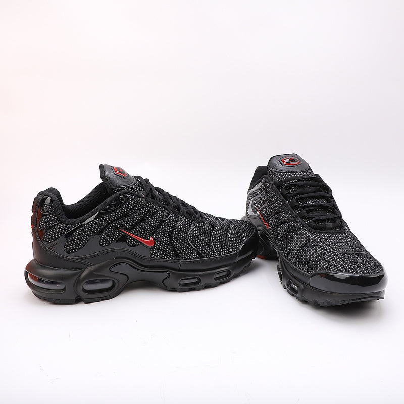 Nike Air Max Plus TN "Black-Red"