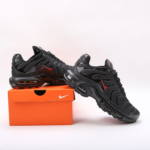 Nike Air Max Plus TN "Black-Red"