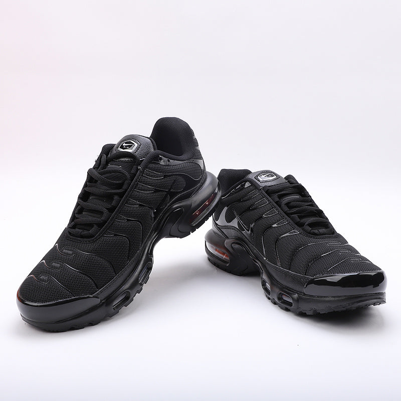 Nike Air Max Plus Triple Black